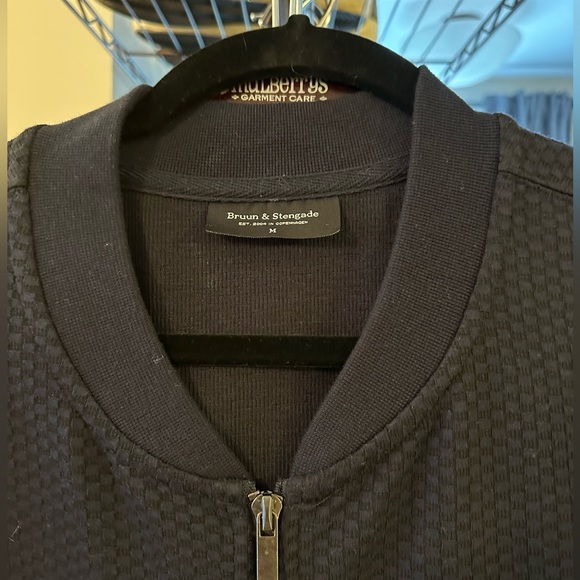 Brunn and stengade fancy dress sweater type zip down size medium - Picture 2 of 2